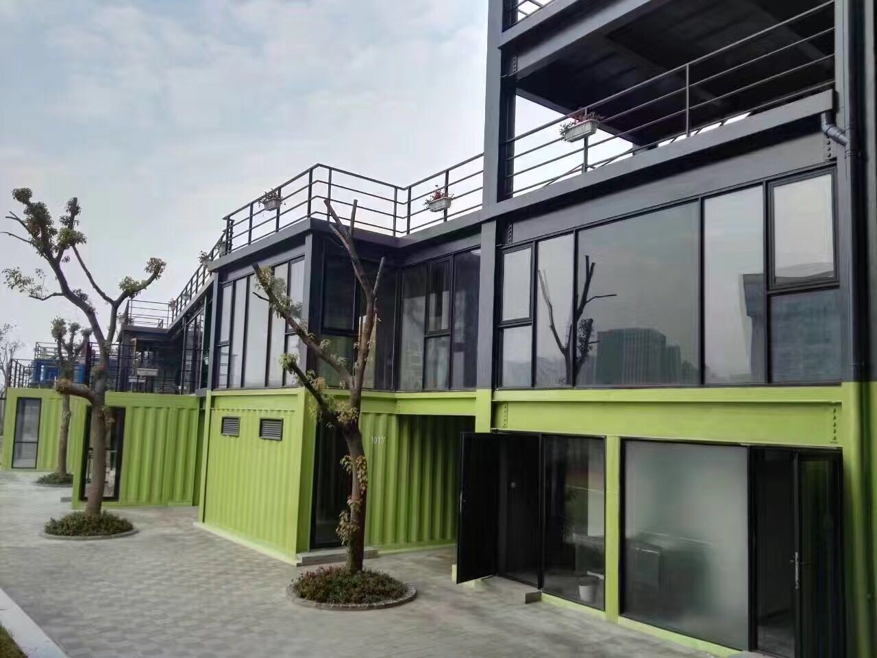 選住人集裝箱，就到伍金柜族集裝箱_住人集裝箱廠家供應