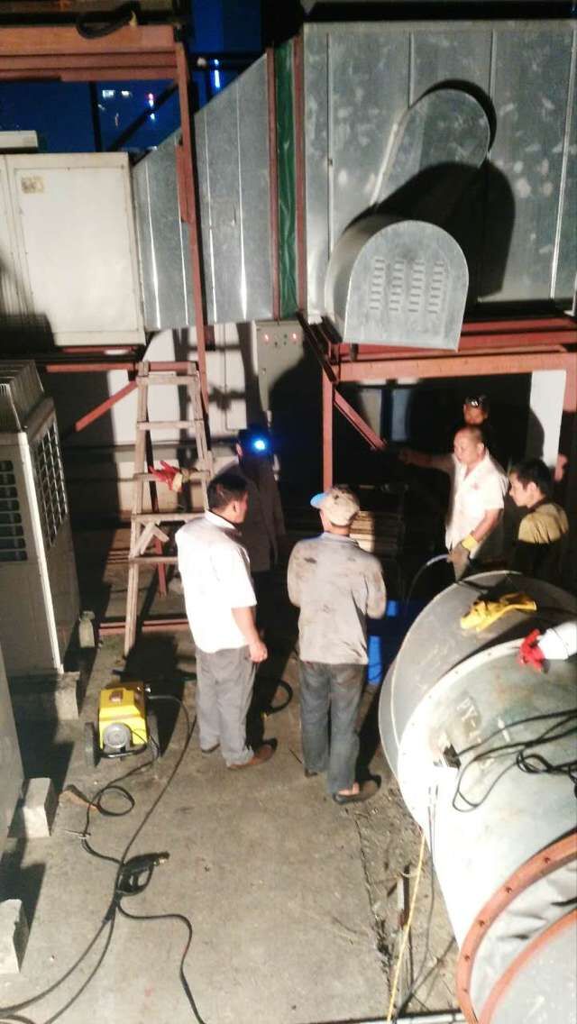 勤建實業供應服務周到的油煙管道清潔，當地的油煙管道清潔