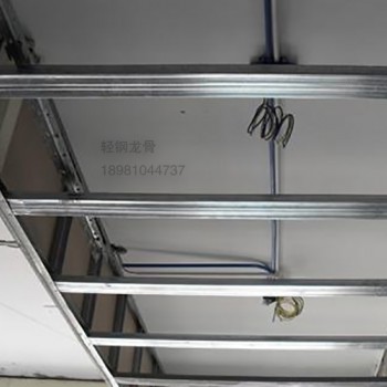 硅酸鈣板無棉板材供貨質(zhì)量好多種類型都有防火加厚